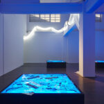 Shu Lea Cheang, "KI$$ KI$$", Ausstellungsansicht/ exhibition view Ludwig Forum Aachen, 27.11.2025–15.03.2026, Foto/ photo: Mareike Tocha.