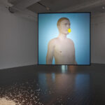 Shu Lea Cheang, "KI$$ KI$$", Ausstellungsansicht/ exhibition view Ludwig Forum Aachen, 27.11.2025–15.03.2026, Foto/ photo: Mareike Tocha.